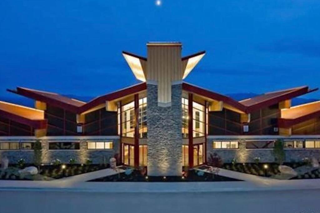 Stay In The Okanagan - Copper Sky, West Kelowna Eksteriør billede
